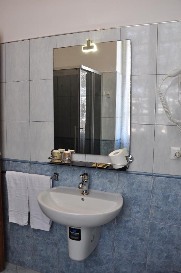 Casa Maderno Hotel Toscolano Maderno Ngoại thất bức ảnh